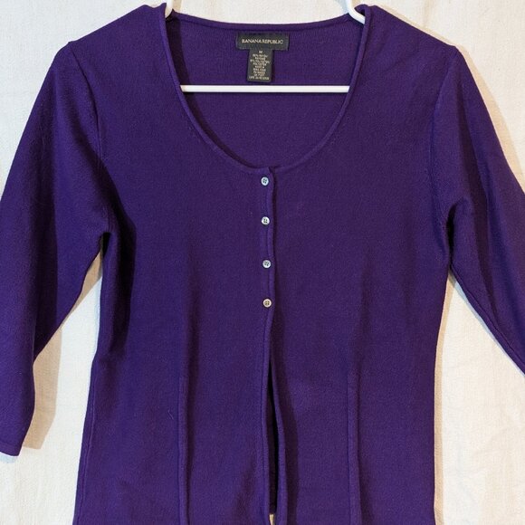 Banana Republic | Tops | Banana Republic Purple Knit M Top Button